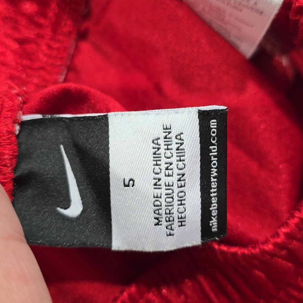 Nike Red and White Shorts Kids Size 5 - Picture 9 of 11